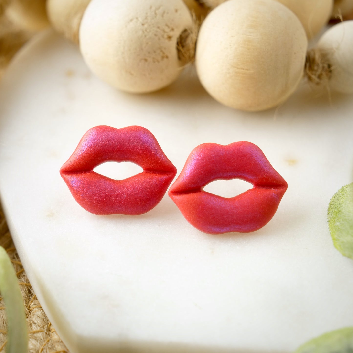 Lip Studs in Iridescent Red