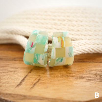 Wrap Studs in Blue Checkerboard