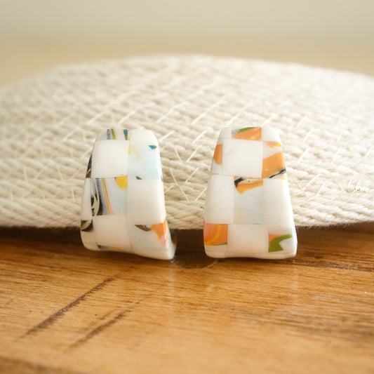Wrap Studs in White Checkerboard