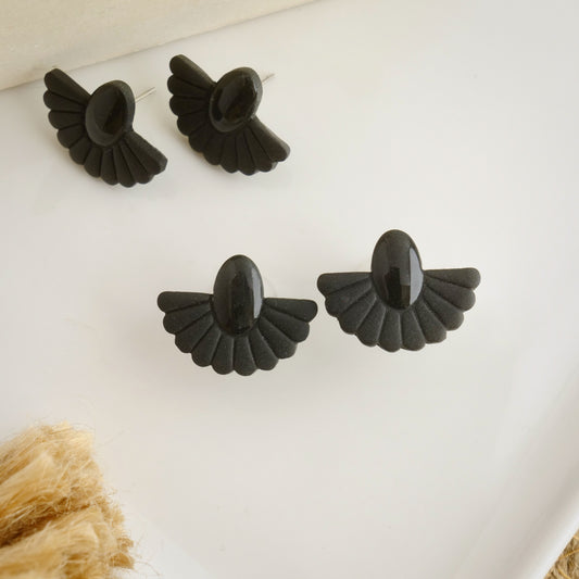 Fan Studs in Black
