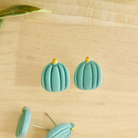 Pumpkin Studs in Teal