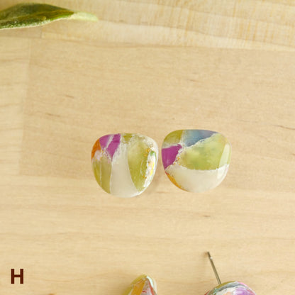 Stone Studs in Marbled Jewel