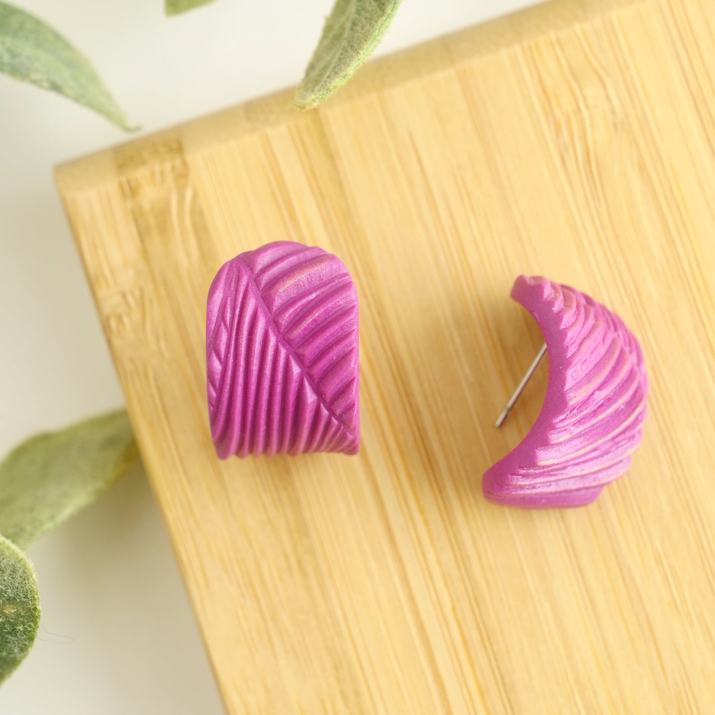 Wrap Studs in Fuchsia