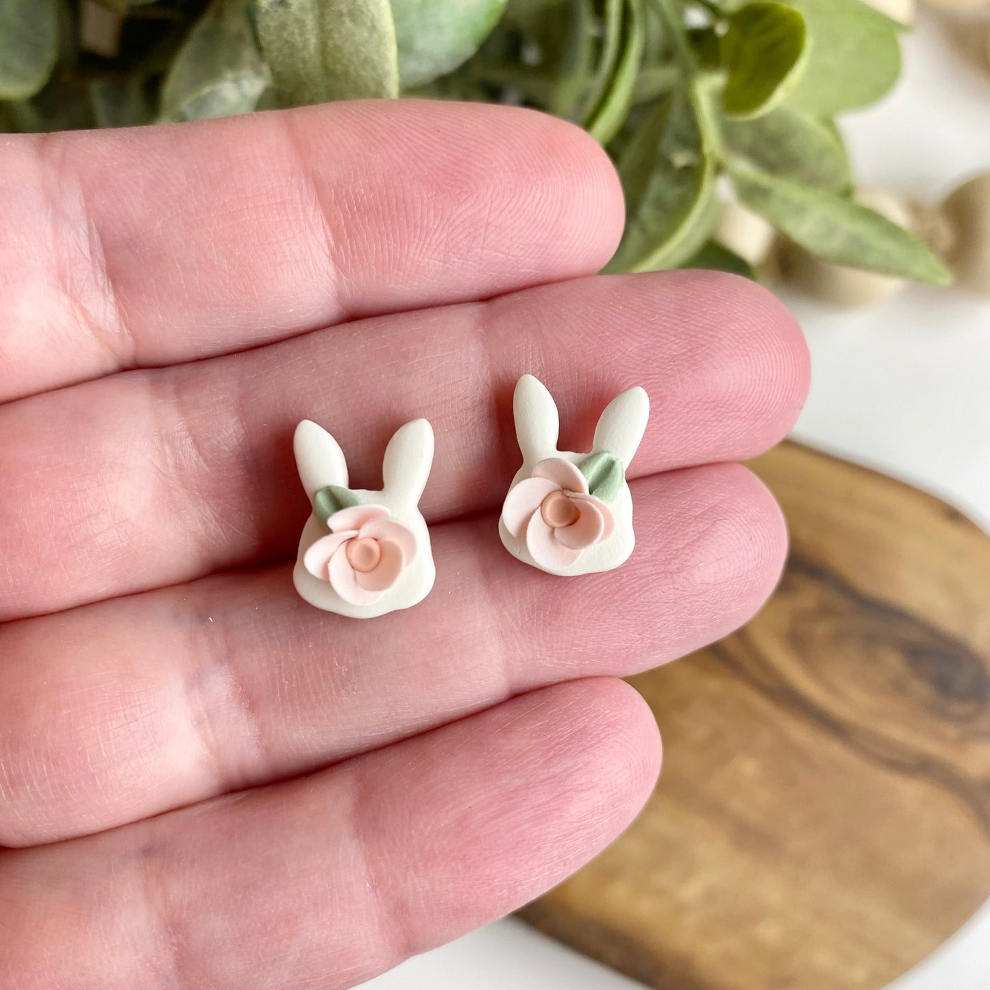 (Pre-order) Bunny Studs with Peachy Pink Floral