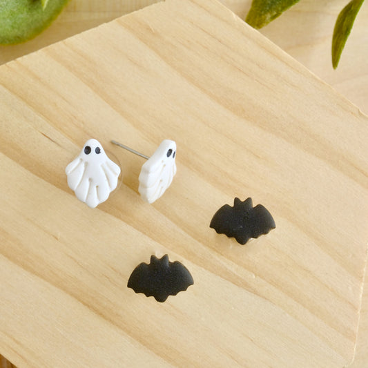 Stud Pack with Ghosts and Bats