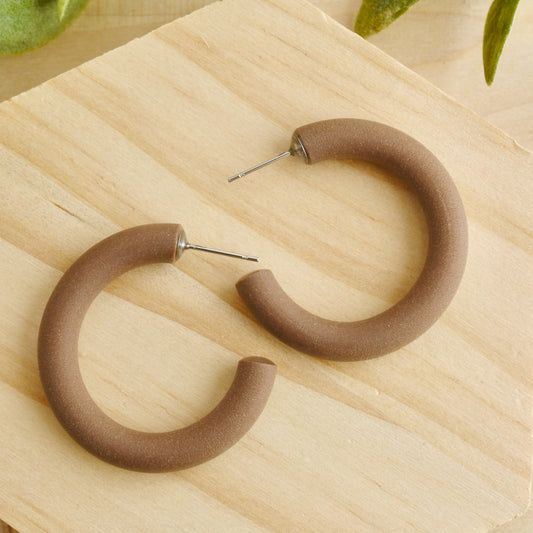 Clay Hoops in Chocolate