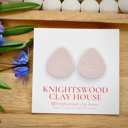 Elora Statement Studs in Gentle Mauve