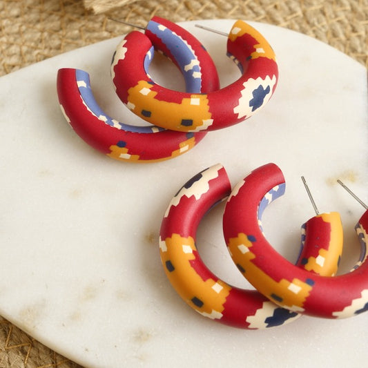 Clay Hoops in Fox Sweater