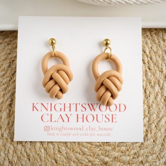 Knot Dangles in Caramel