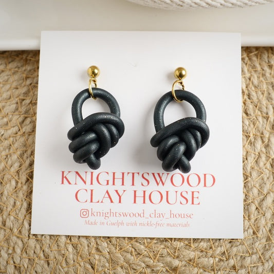 Knot Dangles in Twinkle Twinkle